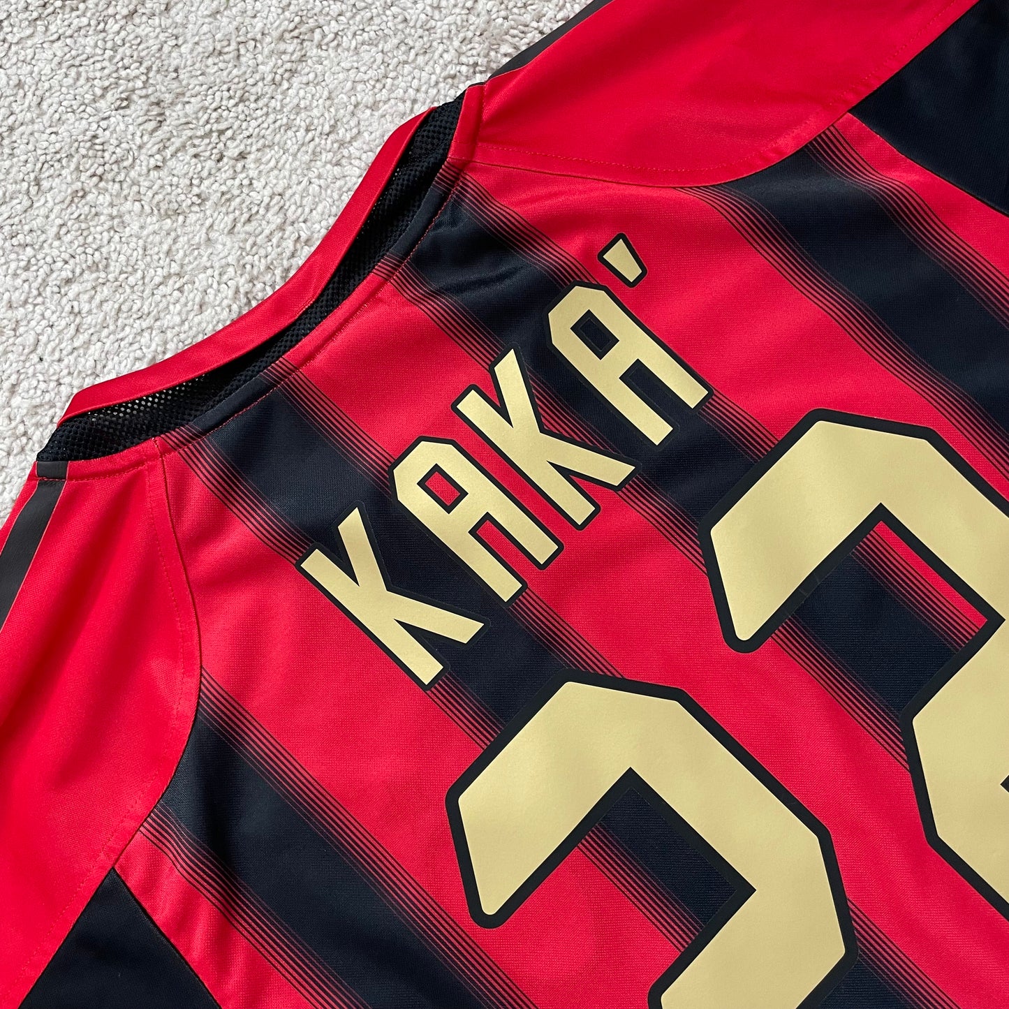 AC Milan 2004/05 home x Ricardo Kaka' #22 (M)