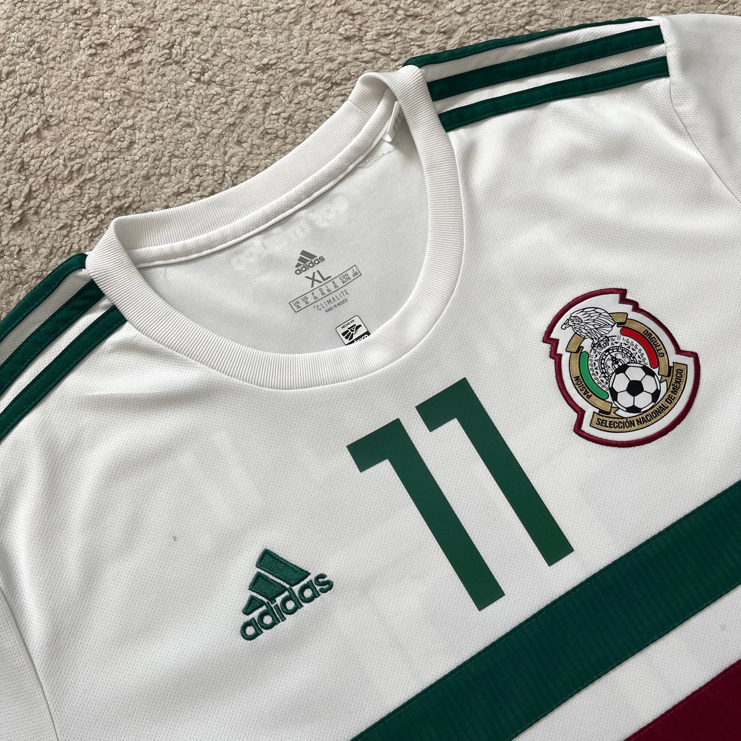 Mexico 2018 World Cup away LONG SLEEVES x Carlos Vela #11 (XL)
