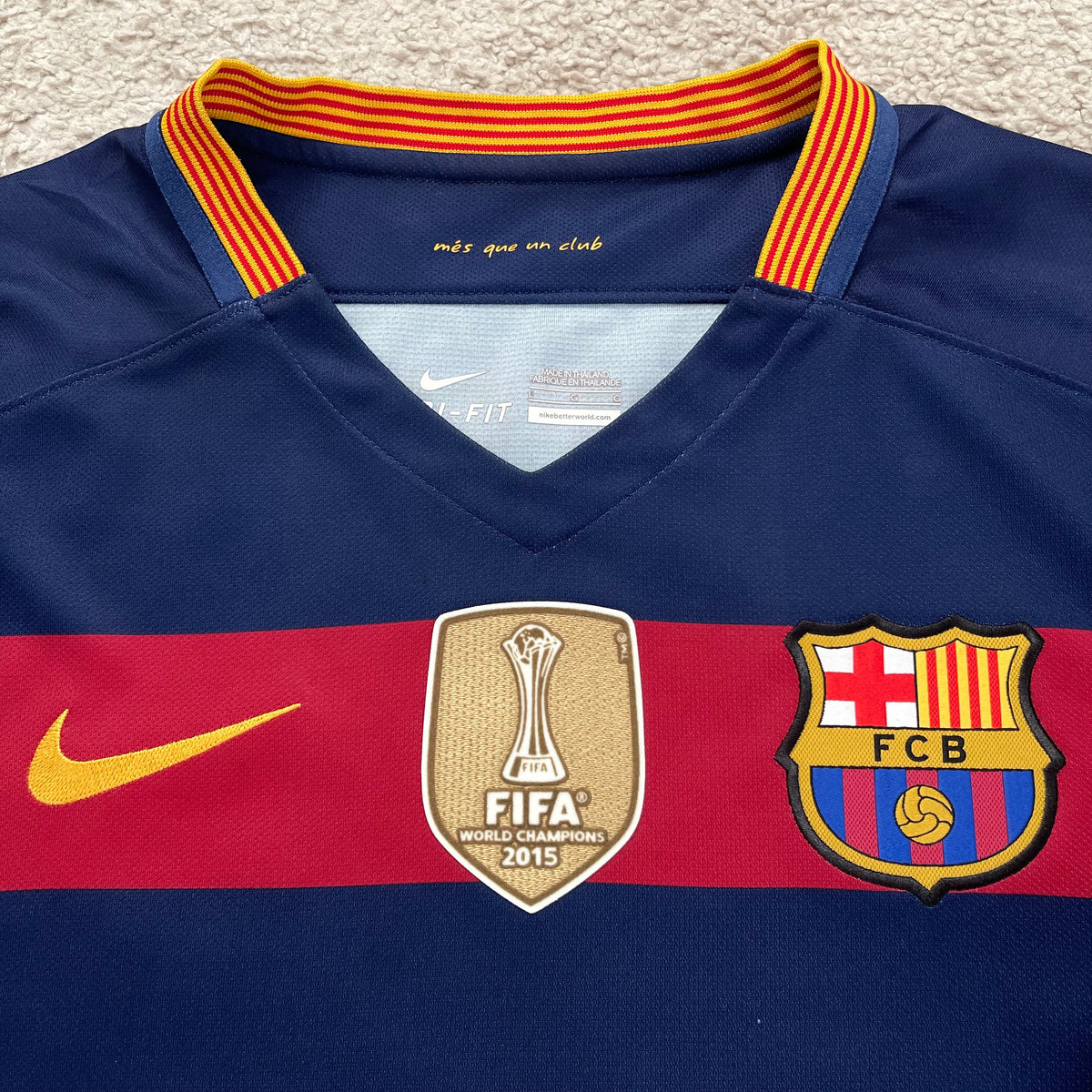 Barcelona 2015/16 home x Neymar Jr #11 (L)