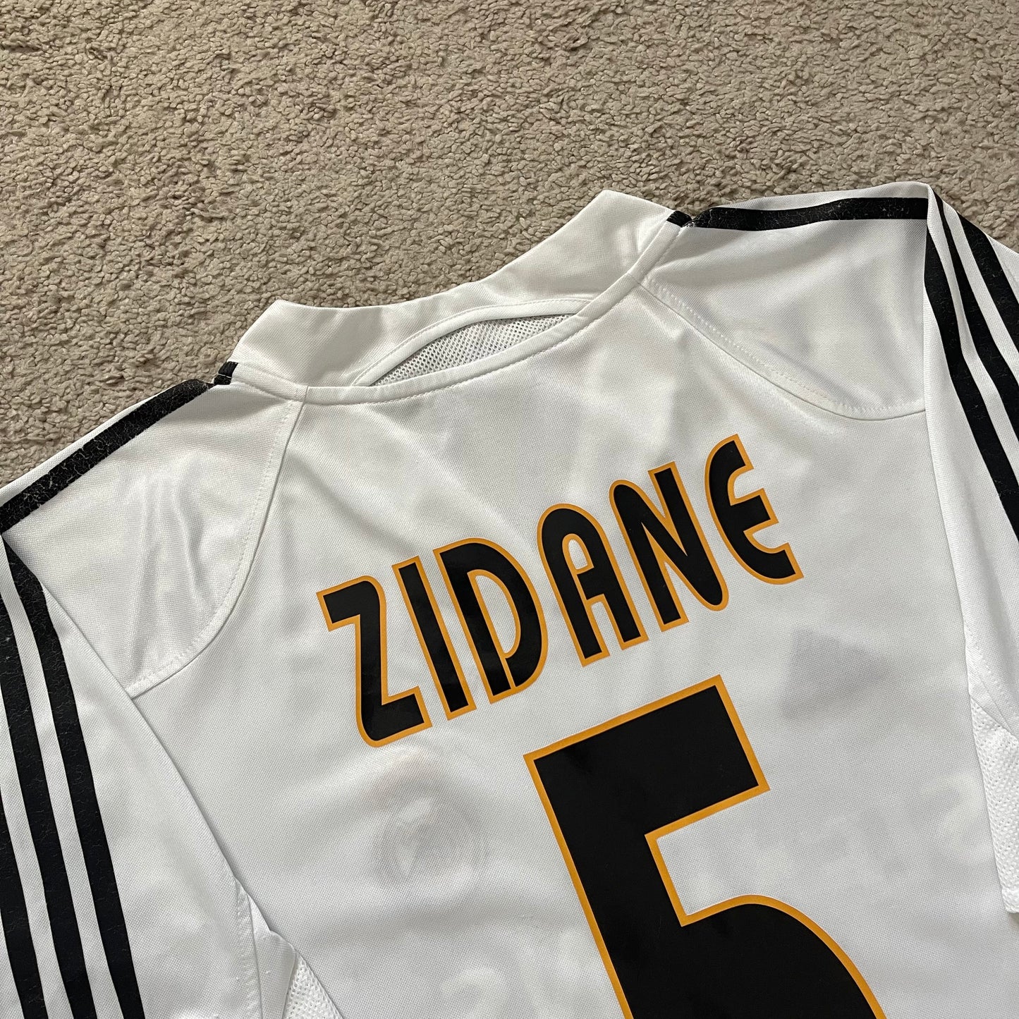 Real Madrid 2004/05 home x Zinedine Zidane #5 (XL)