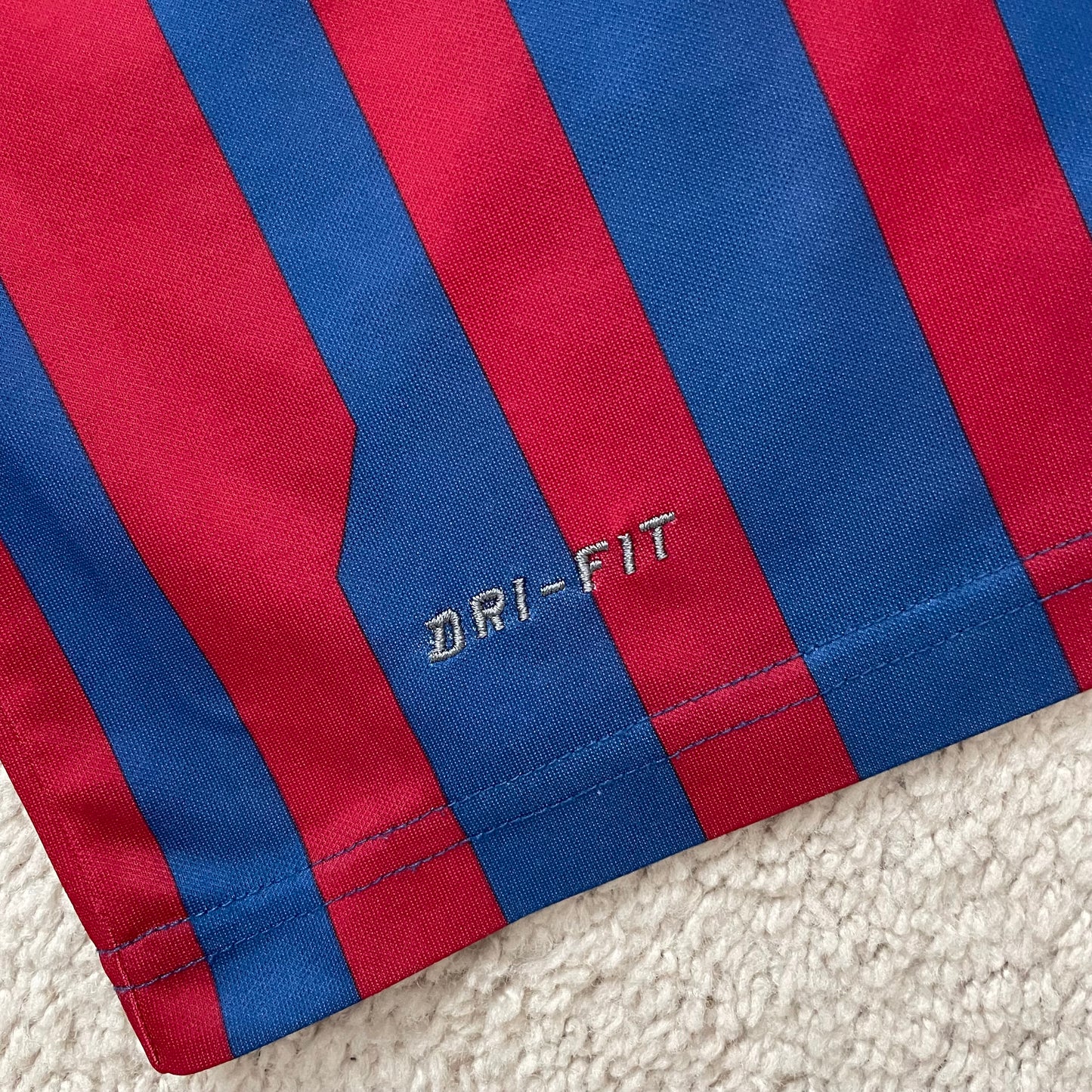 Barcelona 2011/12 home x Andres Iniesta #8 (M)