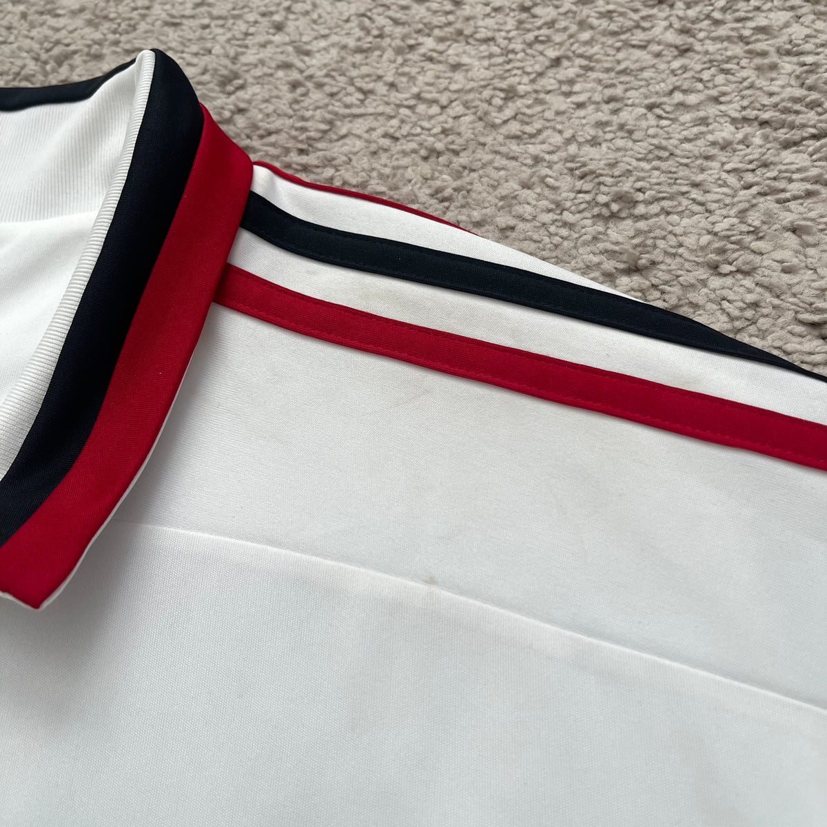 AC Milan 2009/10 away x Ronaldinho #80 (XL)