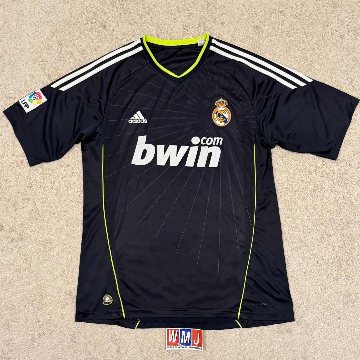 Real Madrid 2010/11 away x Cristiano Ronaldo #7 (L)