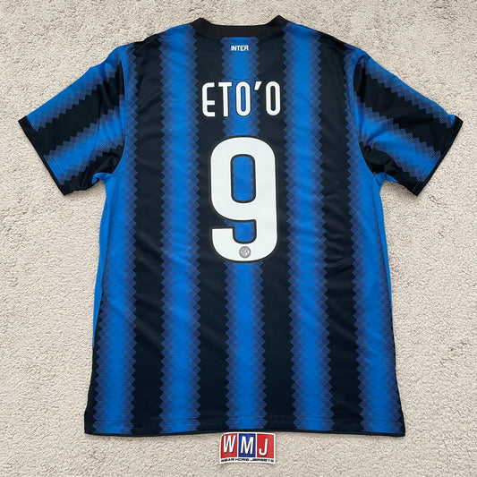 Inter 2010/11 home x Samuel Eto'o #9 (L)