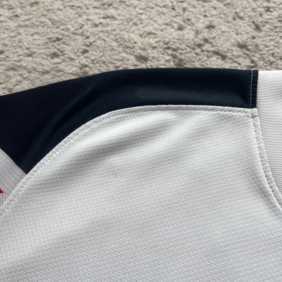 Manchester United 2010/11 away x Chicharito #14 (M)
