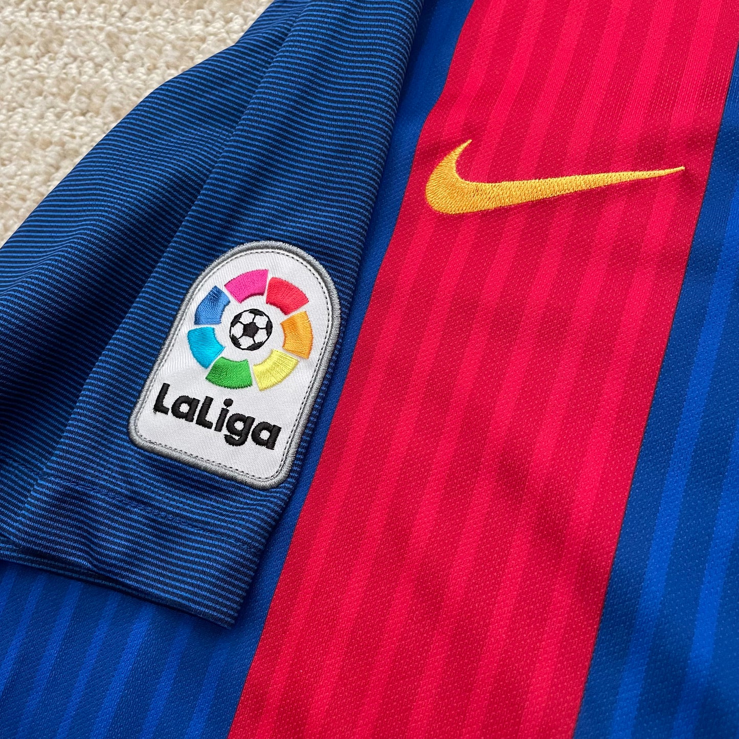 Barcelona 2016/17 home x Messi #10 (M)