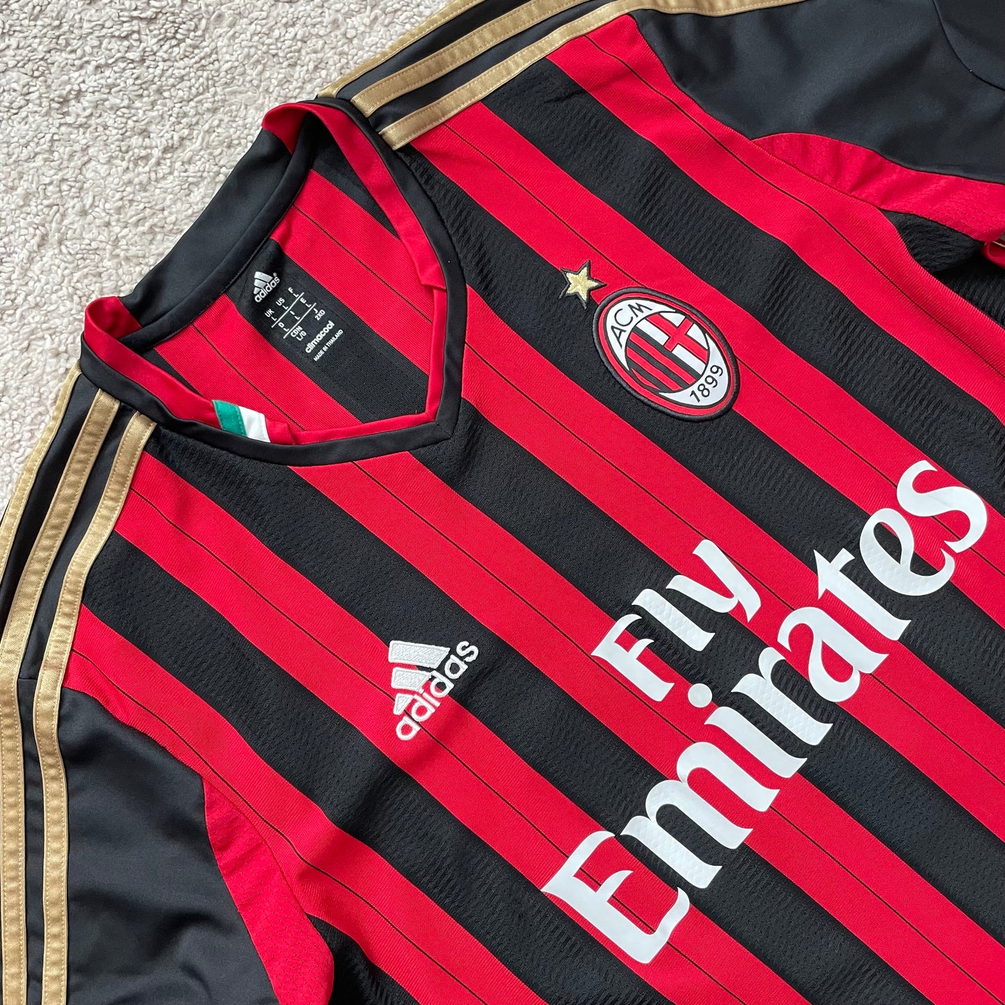 AC Milan 2013/14 home x Kaka' #22 (L) *has some tiny holes