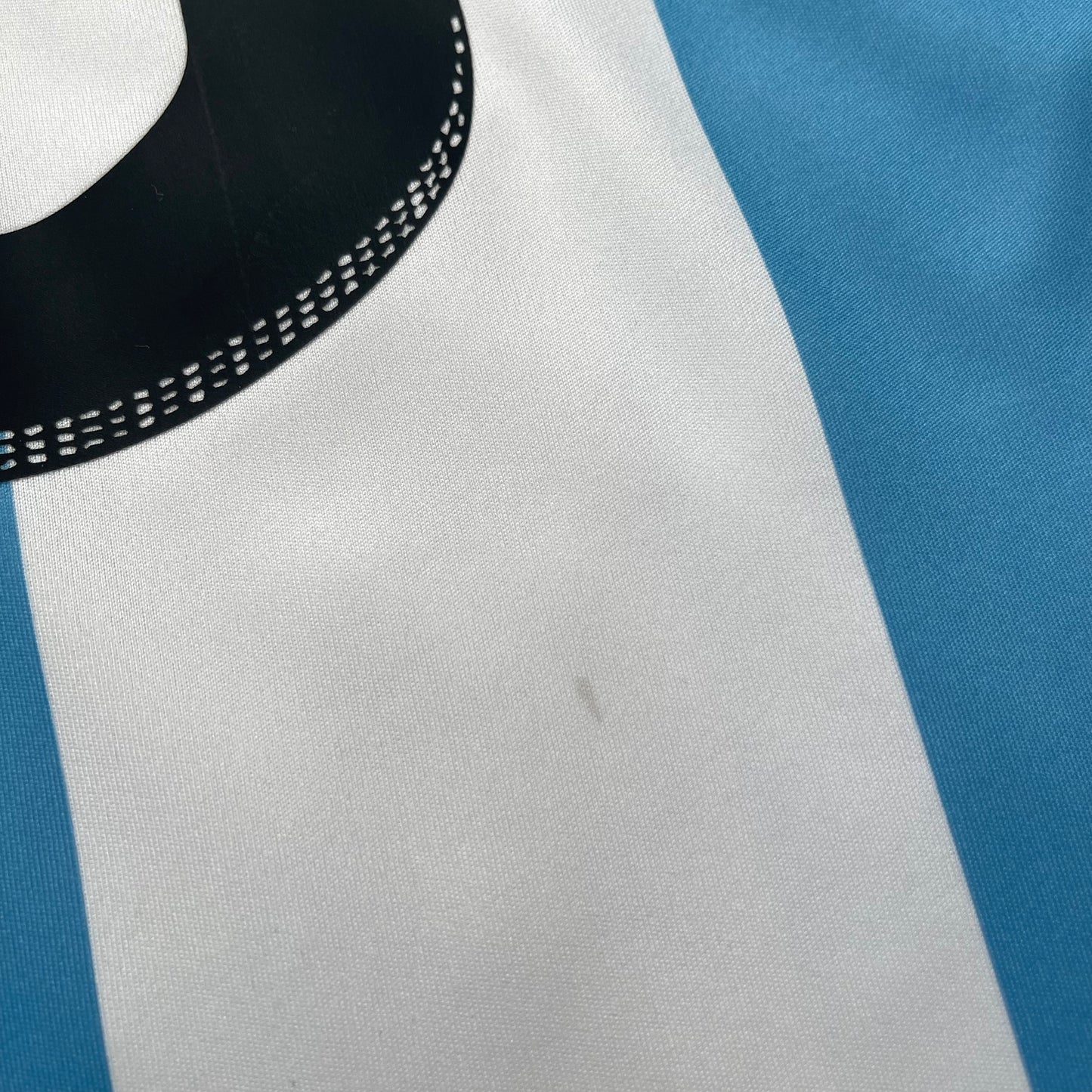 Argentina 2011 Copa America home x Messi #10 (L)