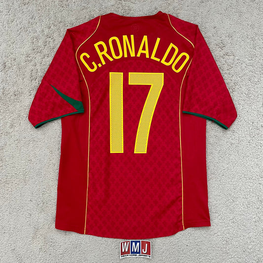 Portugal 2004 EURO home x Cristiano Ronaldo #17 (S)
