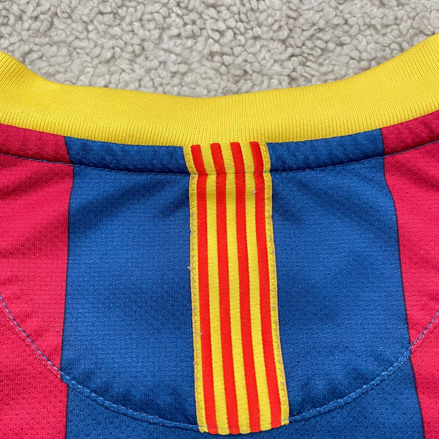 Barcelona 2010/11 home x Gerard Piqué #3 (M)