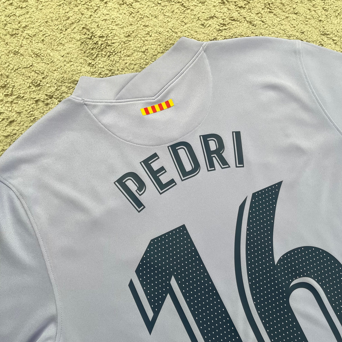 Barcelona 2021/22 away x Pedri #16 (M)