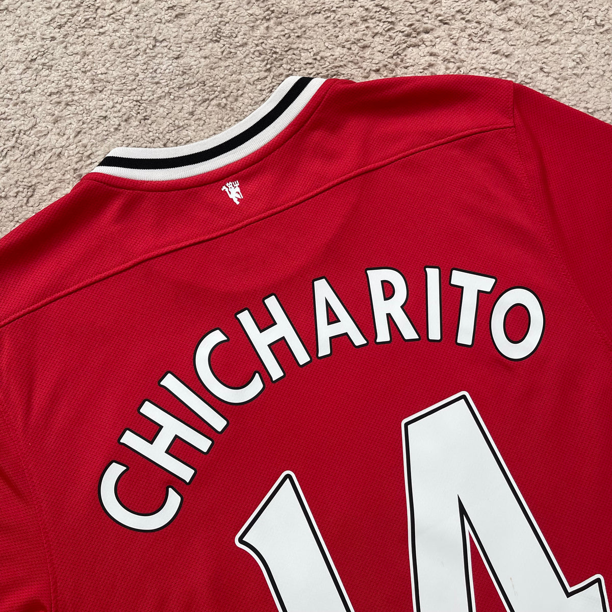 Manchester United 2011/12 home x Chicharito Hernandez #14 (M)