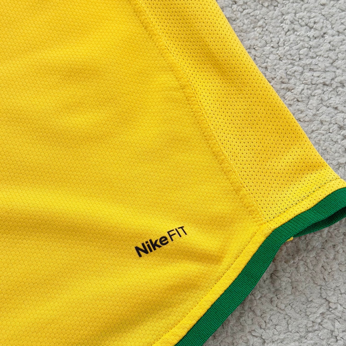 Brazil 2006 World Cup home x Roberto Carlos #6 (M)