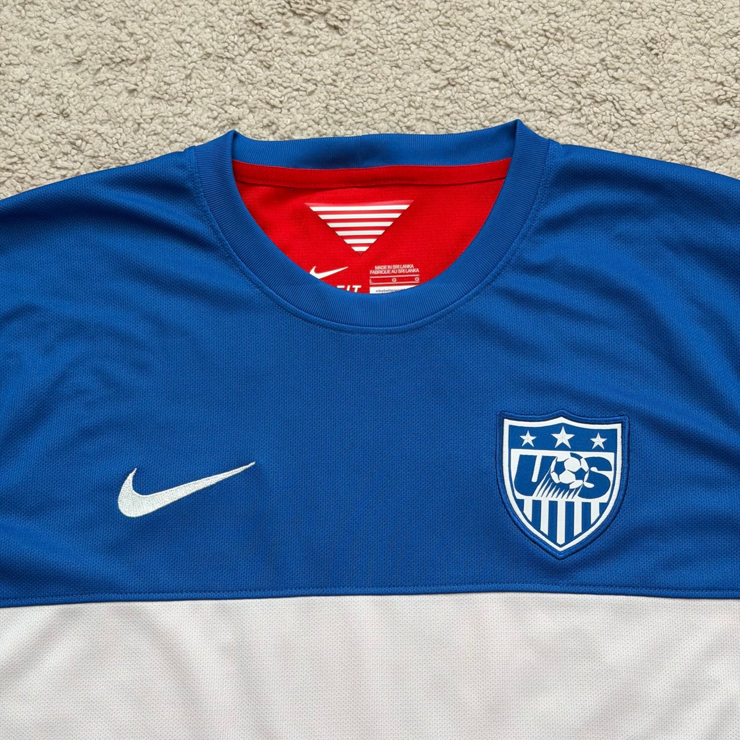 USA 2014 away x Landon Donovan #10 L)