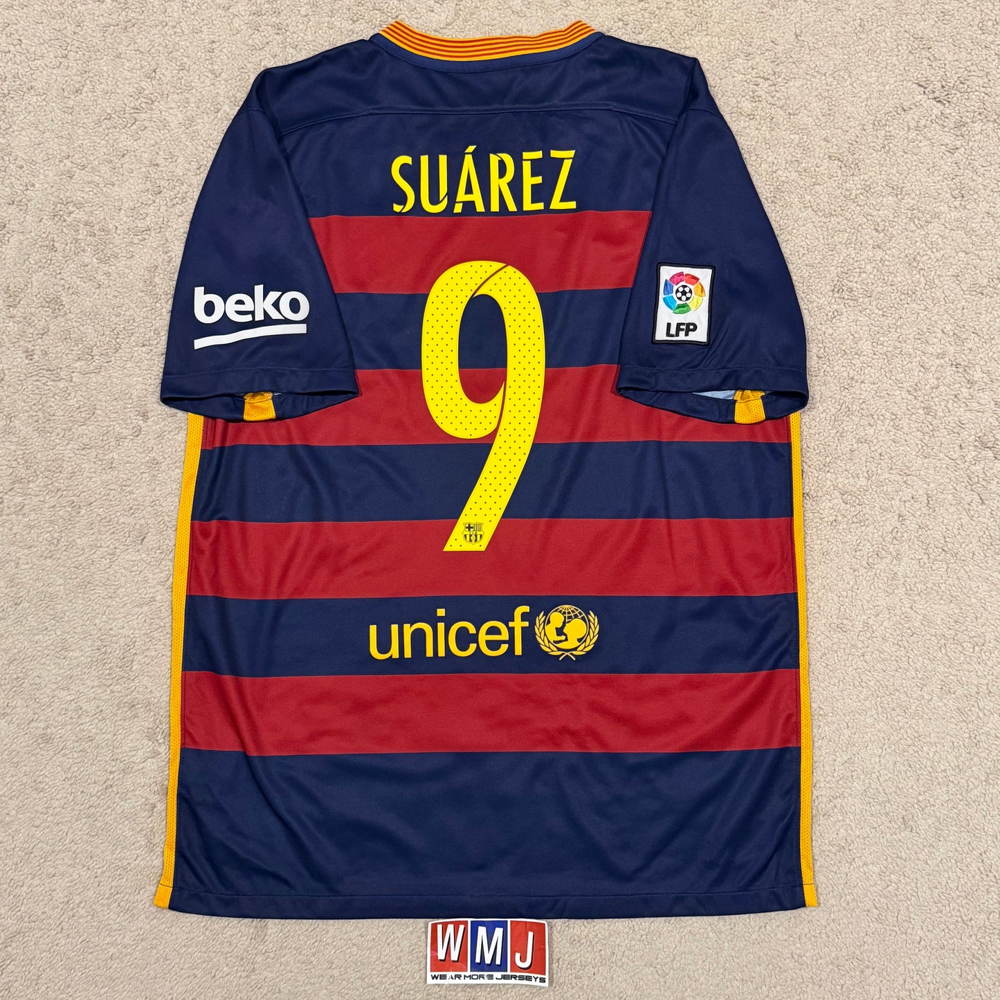Barcelona 2015/16 home x Luis Suarez #9 (L)