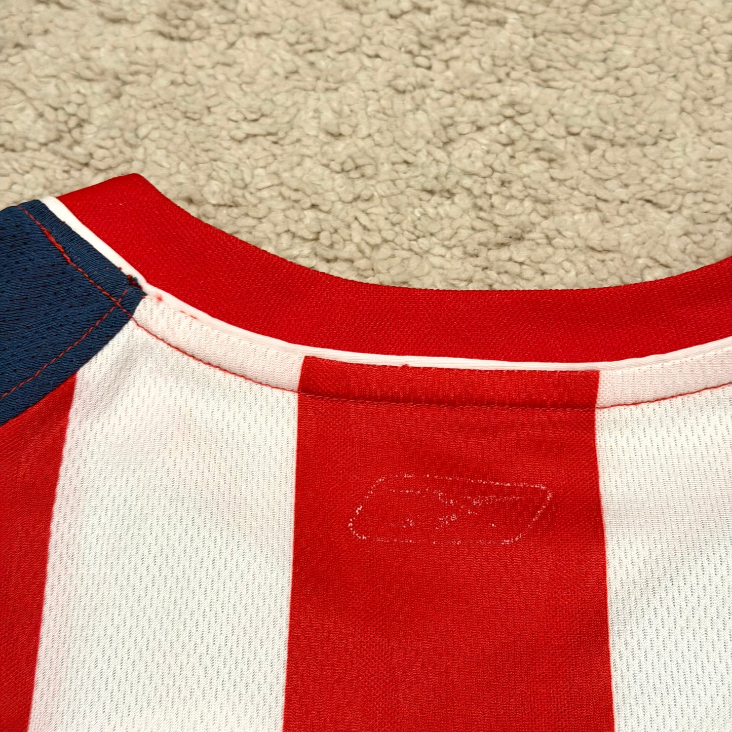 Chivas de Guadalajara 2006/07 home x Chicharito Hernandez #45 (XXL)