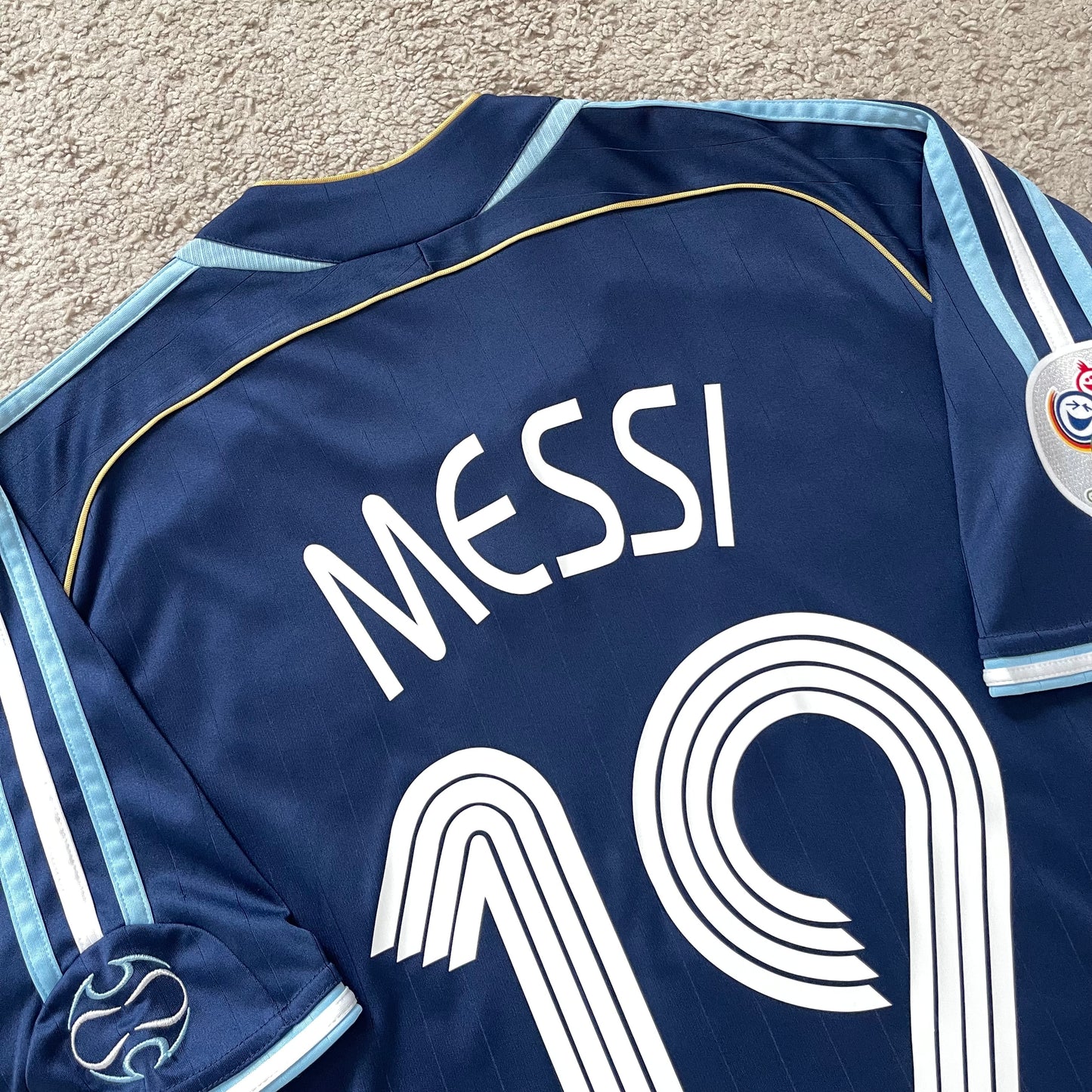Argentina 2006 World Cup away x Messi #19 (M)