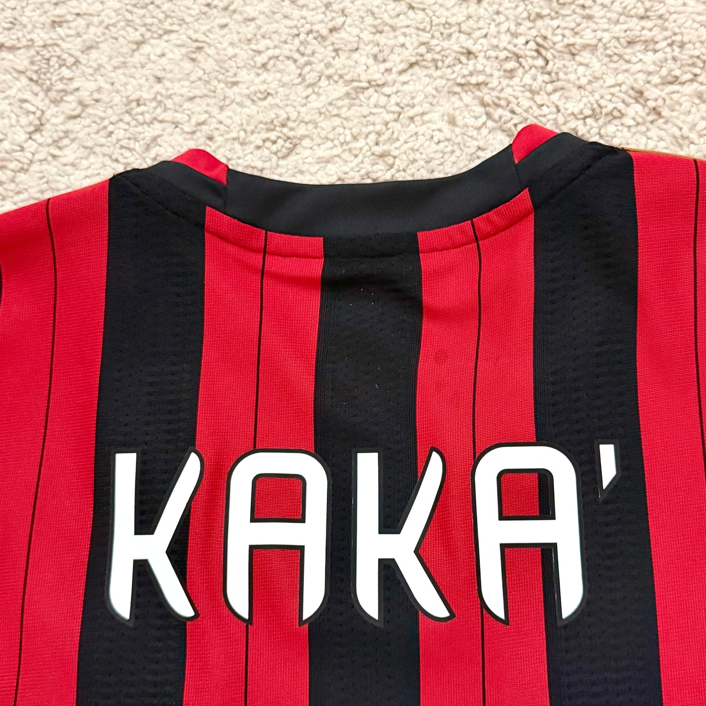 AC Milan 2013/14 home x Kaka' #22 (L)