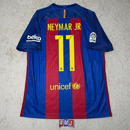 Barcelona 2016/17 home x Neymar Jr #11 (L)