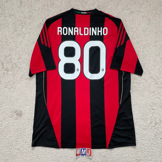 AC Milan 2010/11 home x Ronaldinho #80 (XL)