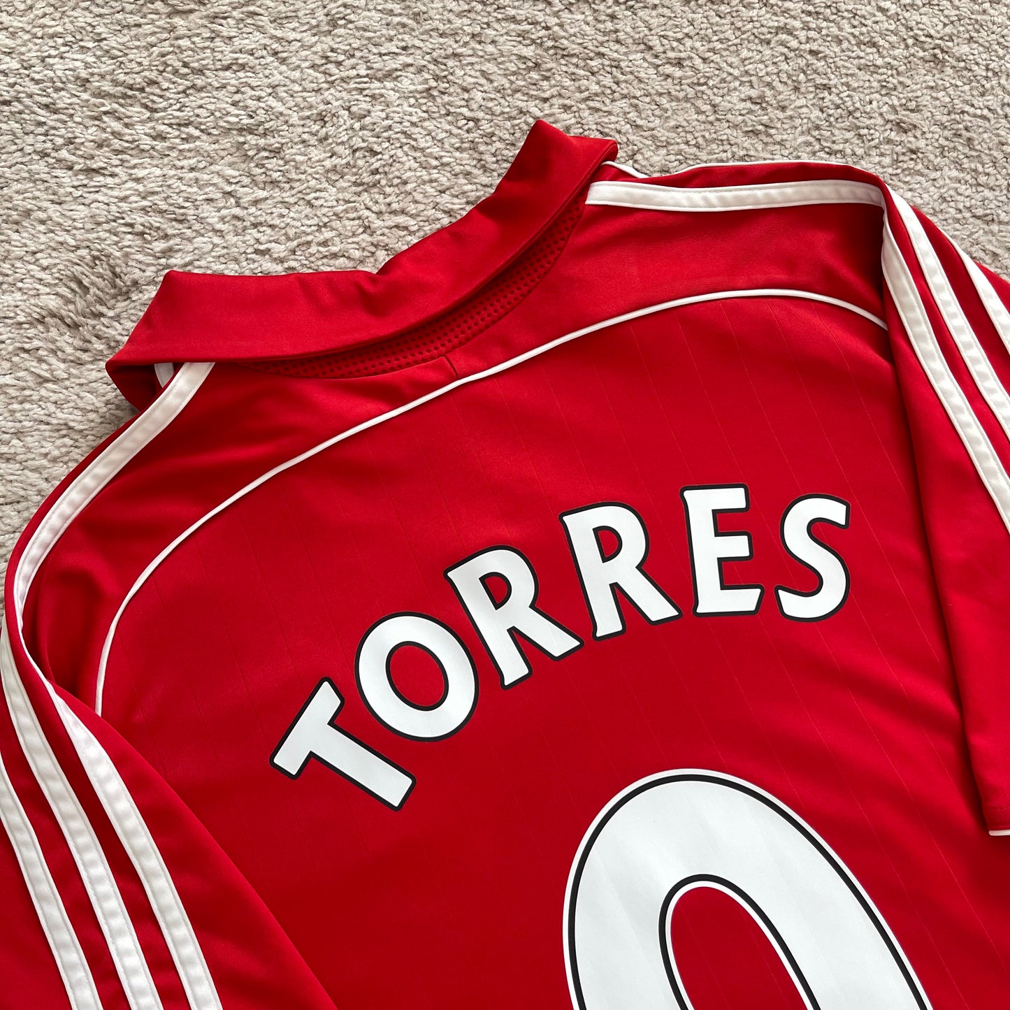 Liverpool 2006/2007/2008 home x Fernando 'El Niño' Torres #9 (M)
