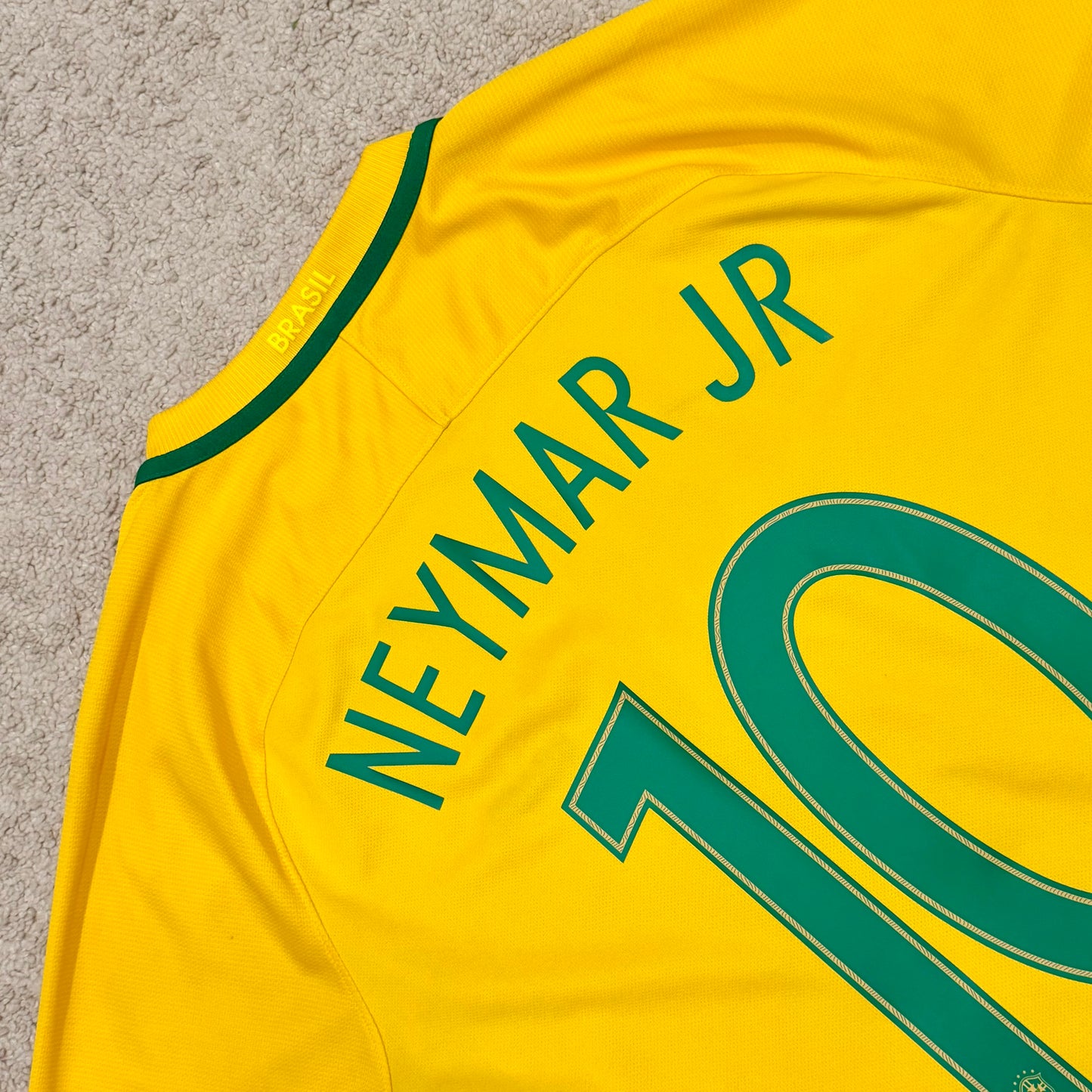 Brazil 2016/17 home x Neymar Jr #10 (L)