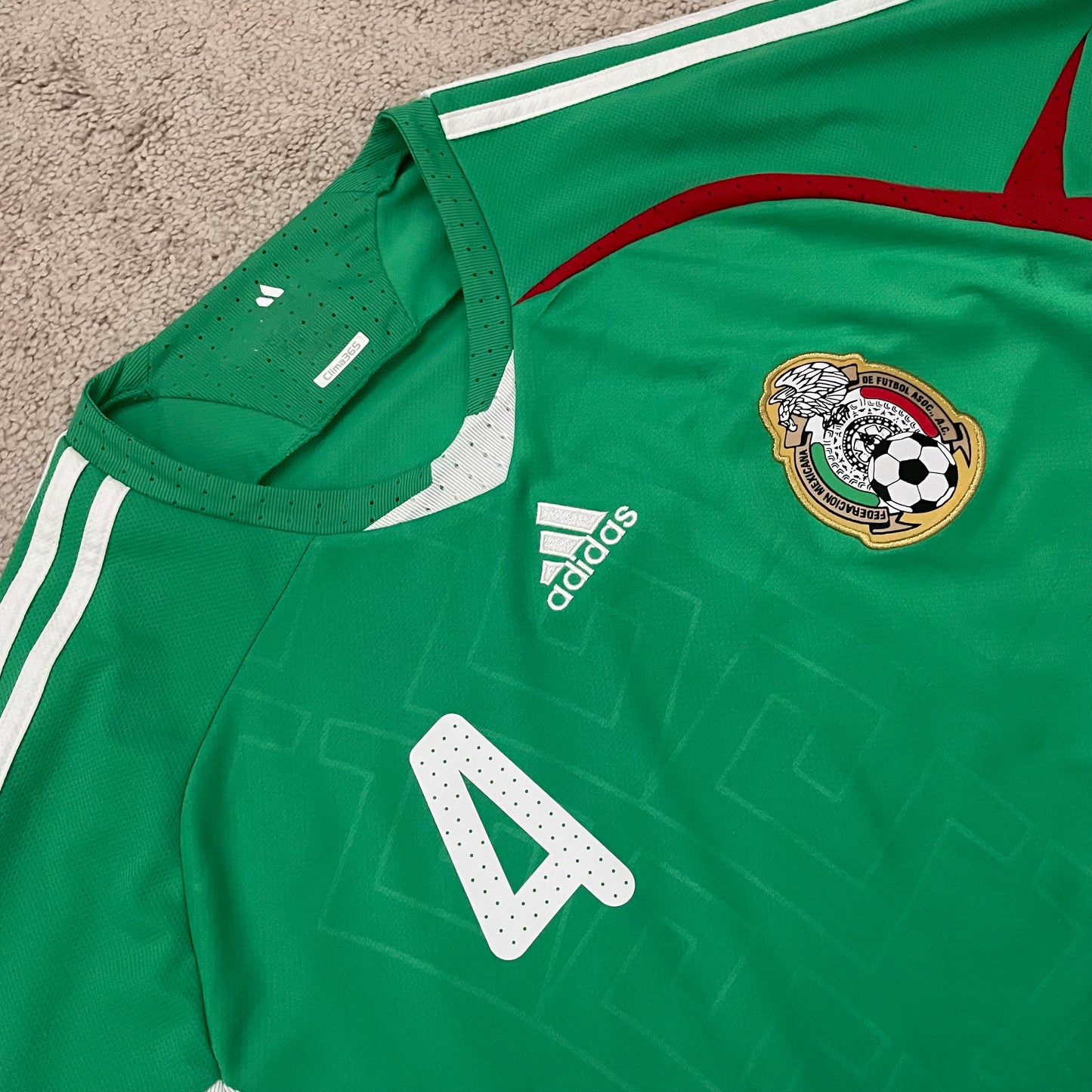 Mexico 2008/09 home 3/4 SLEEVES x Rafa Marquez #4 (XL) *has some holes and stains*