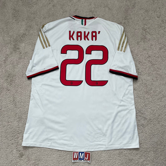 AC Milan 2013/14 away x Ricardo Kaká #22 (XL) *small hole on left sleeve*