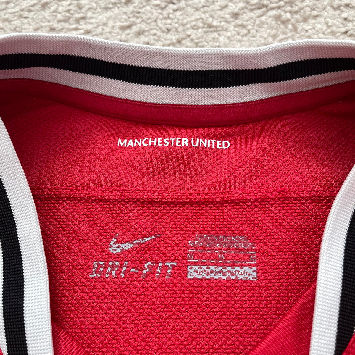 Manchester United 2011/12 home x Chicharito Hernandez #14 (M)