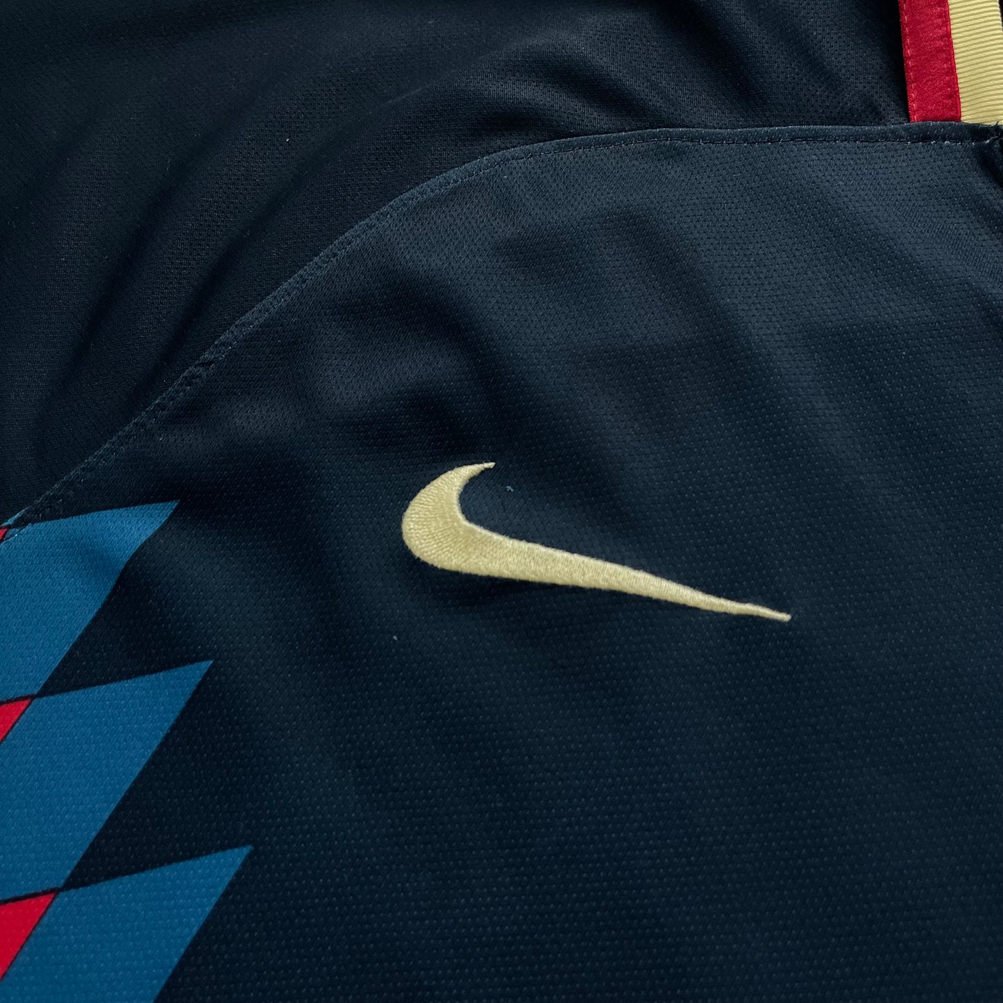 Club America 2017/18 home x Edson Alvarez #4 (M)