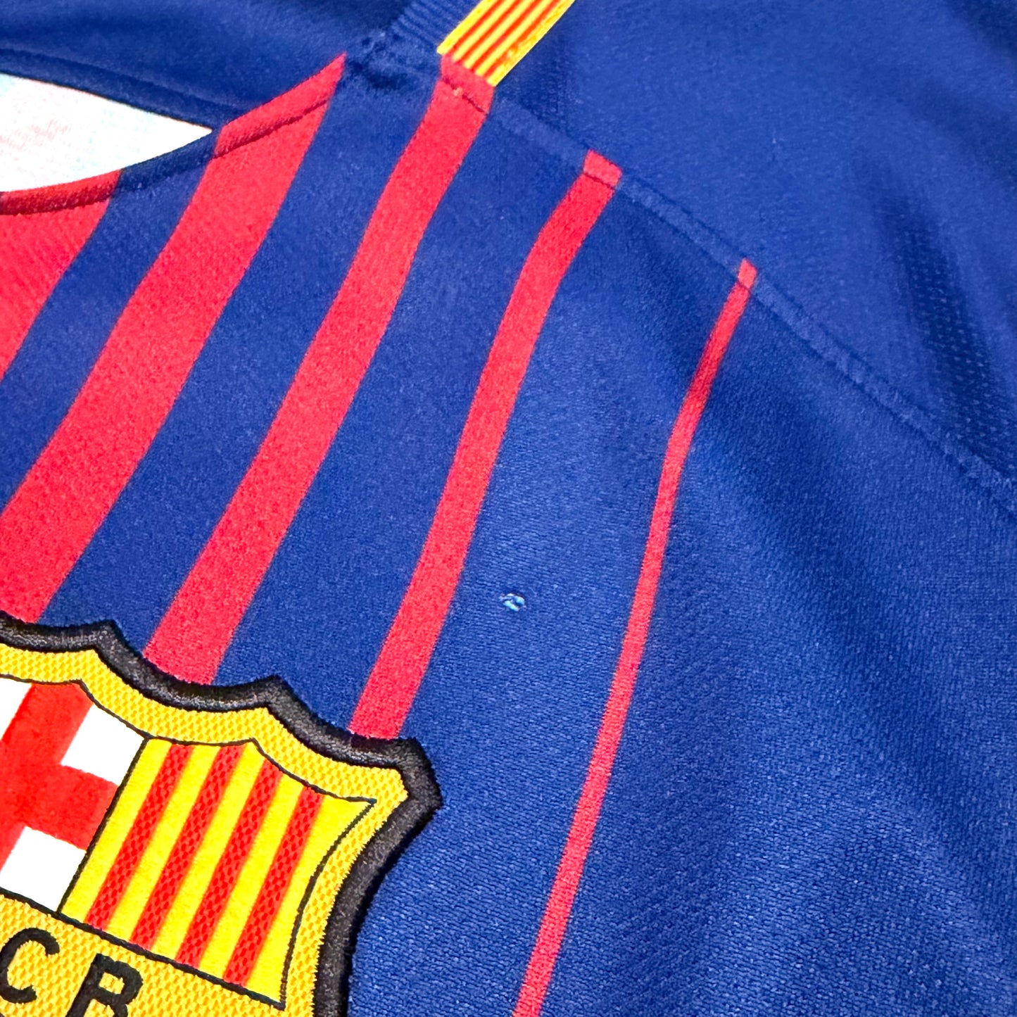 Barcelona 2017/18 home x Andres Iniesta INFINITO SPECIAL EDITION (L)