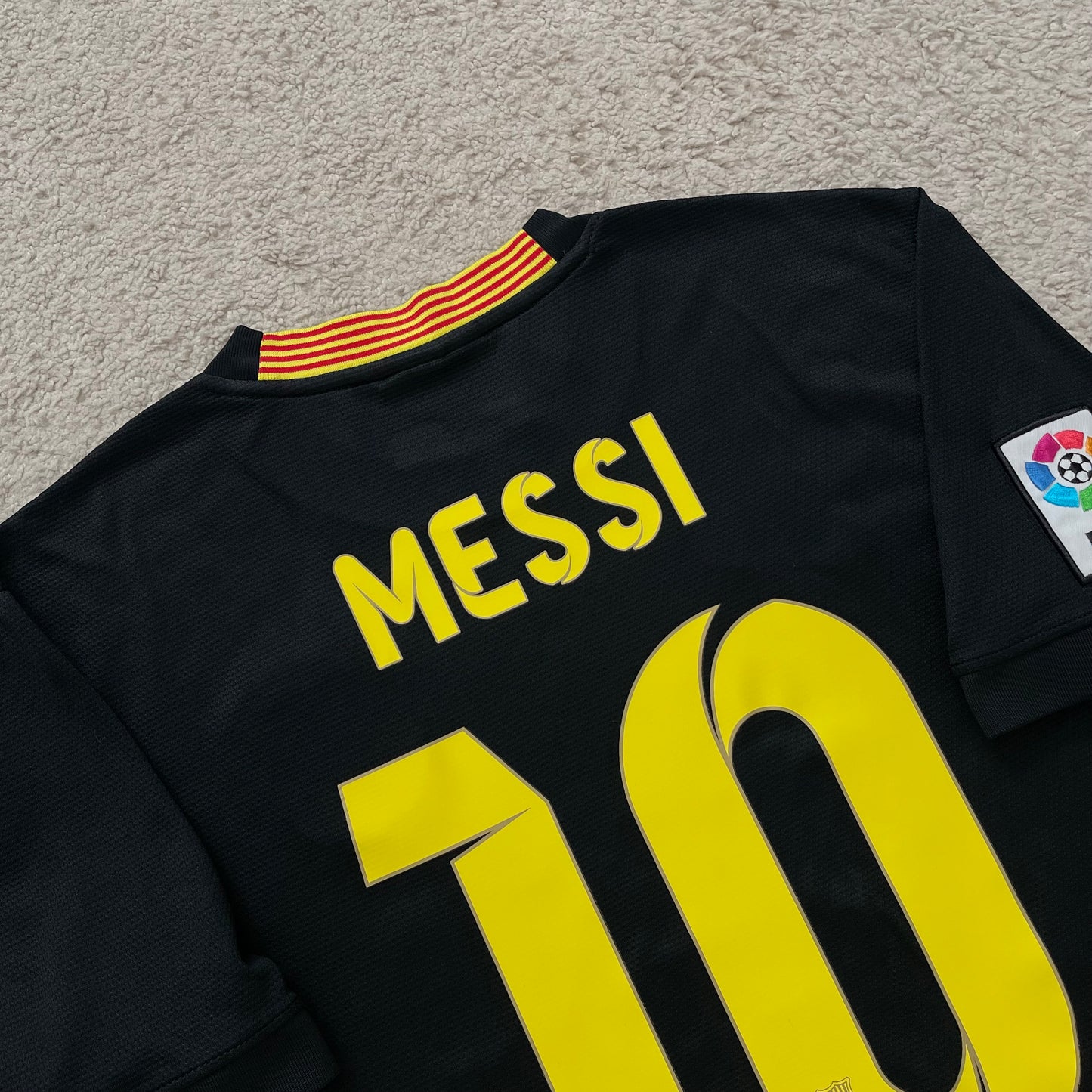 Barcelona 2013/14 third x Messi #10 (M)