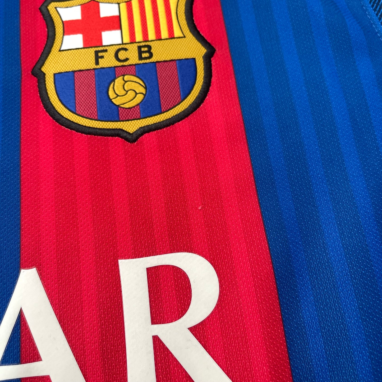 Barcelona 2016/17 home x Neymar Jr #11 (M)