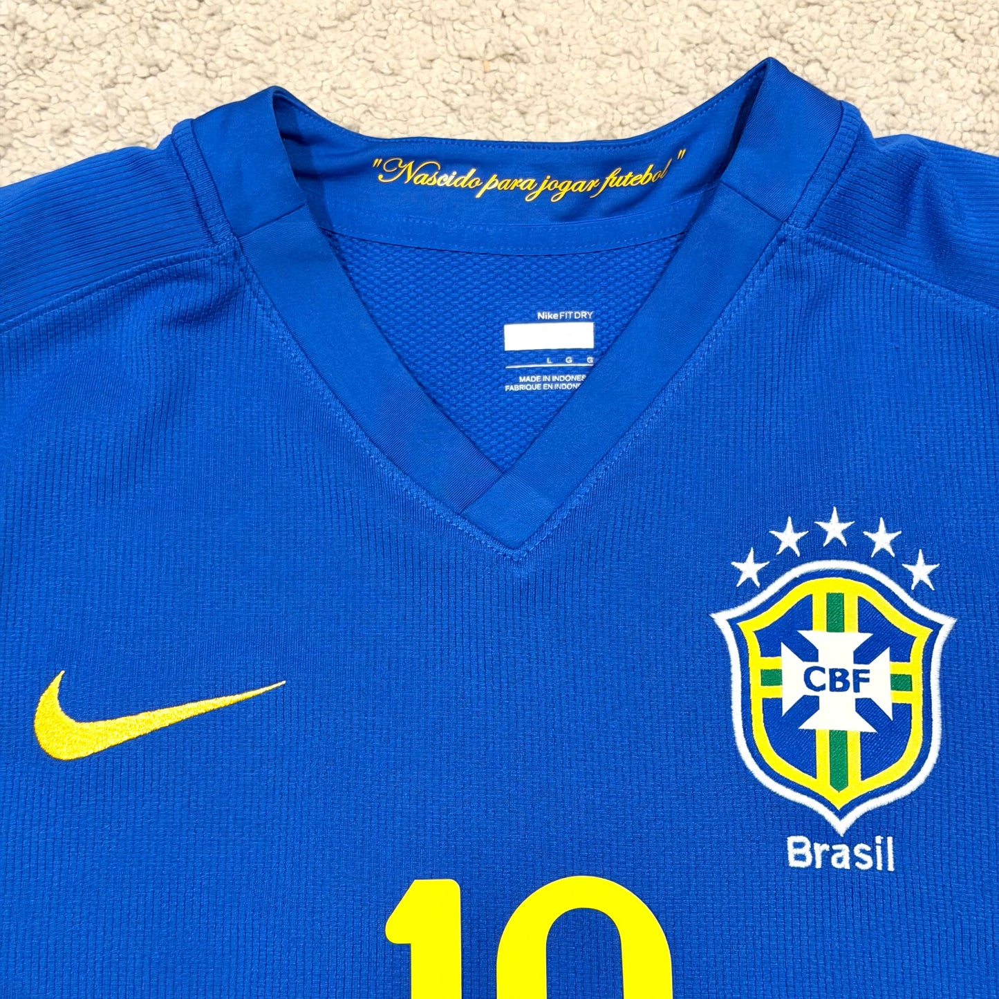 Brazil 2008/2009/2010 away x Ronaldinho #10 (L) *has a very tiny hole in front