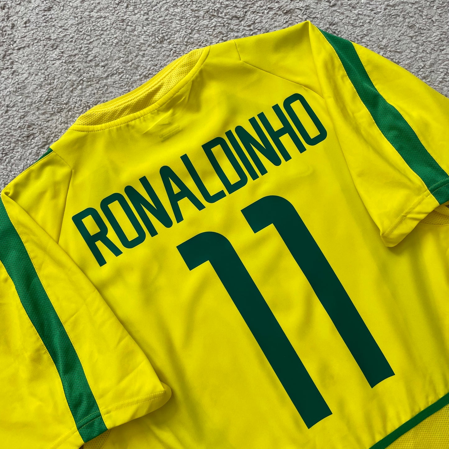 Brazil 2002 World Cup x Ronaldinho #11 (M)