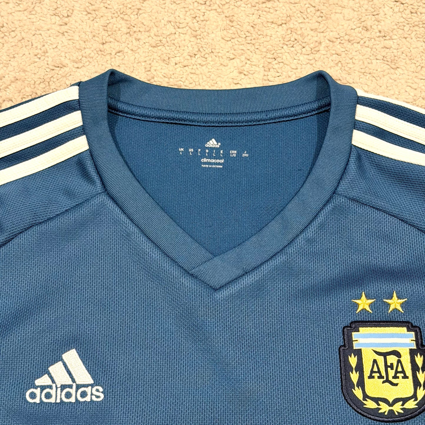 Argentina 2015/16 away x Messi #10 (L)