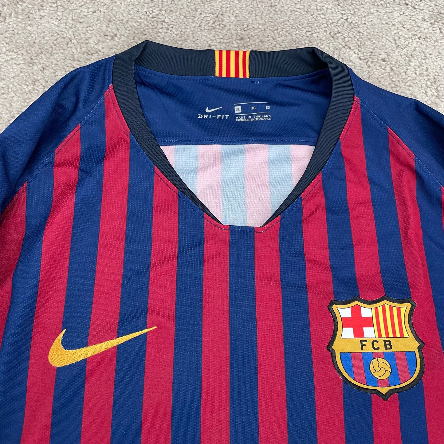 Barcelona 2018/19 home x Messi #10 (XL) *BRAND NEW WITH TAGS