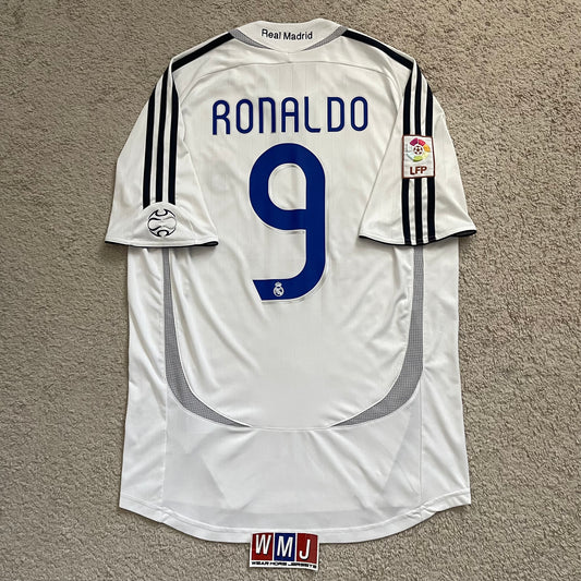 Real Madrid 2006/07 home x Ronaldo Nazario #9 (M)