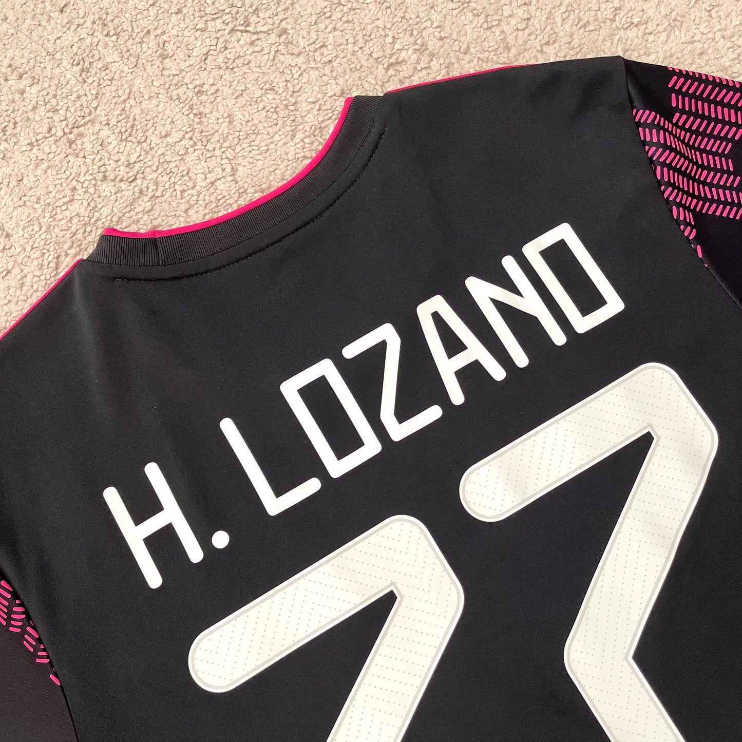 Mexico 2020/21 home x Hirving ‘Chucky’ Lozano #22 (M)