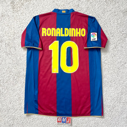 Barcelona 2007/08 home x Ronaldinho #10 (L)