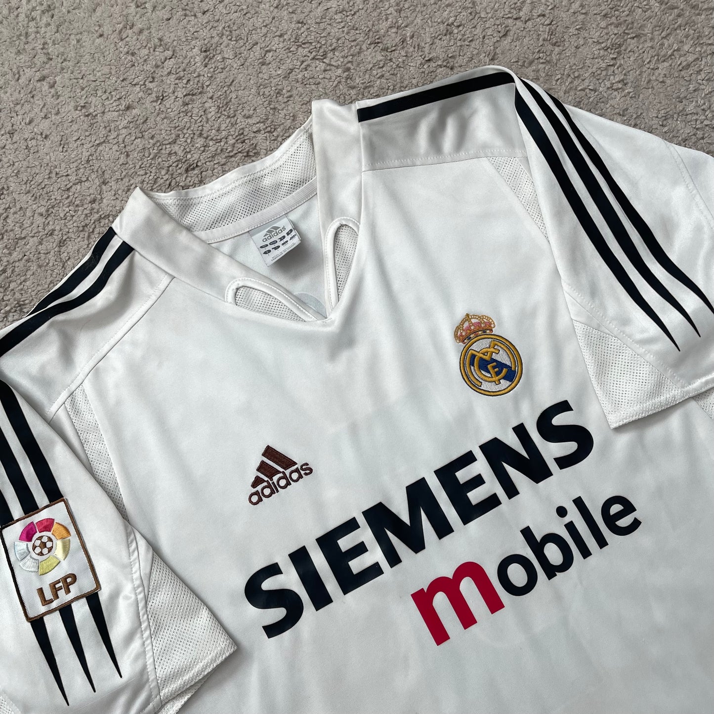 Real Madrid 2004/05 home x Zinedine Zidane #5 (L)