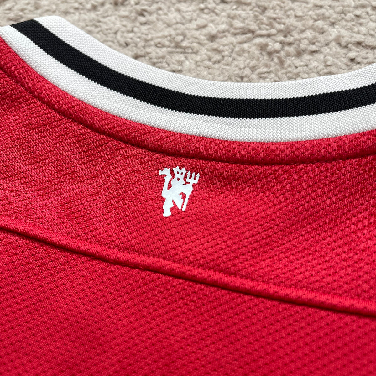 Manchester United 2011/12 home x Chicharito Hernandez #14 (M)