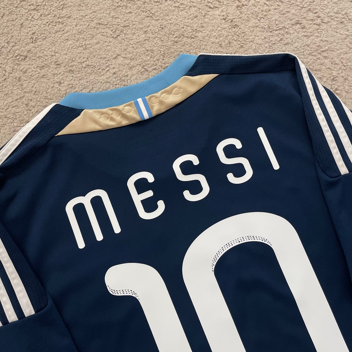 Argentina 2011 Copa America away x Messi #10 (M)