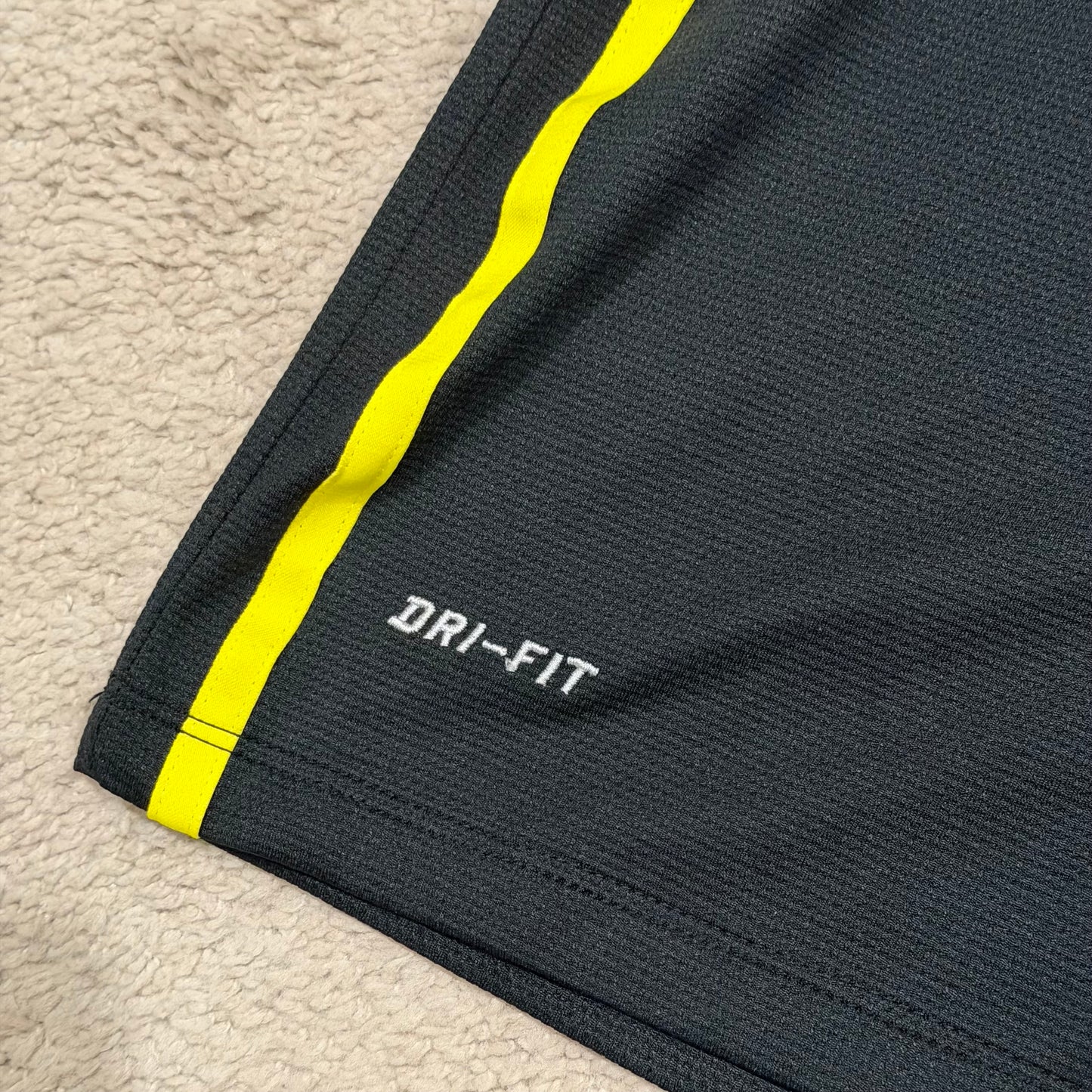 Barcelona 2013/14 third x Messi #10 (M)