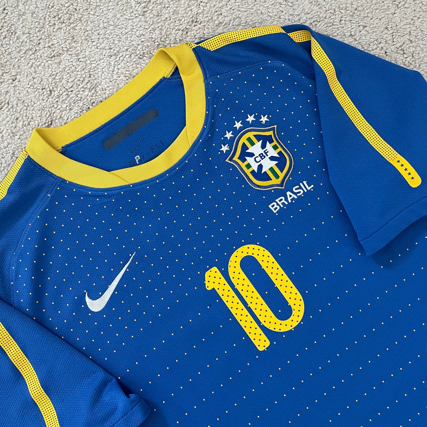 Brazil 2010 World Cup away x Ricardo Kaká #10 (L)