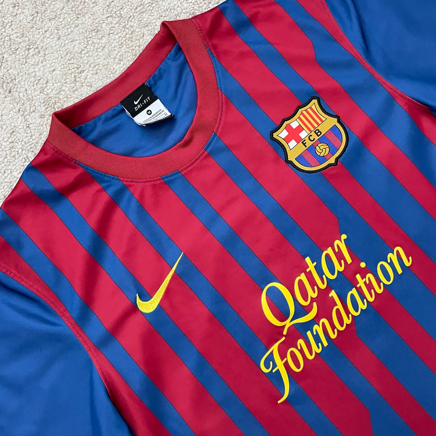 Barcelona 2011/12 home x Andres Iniesta #8 (M)