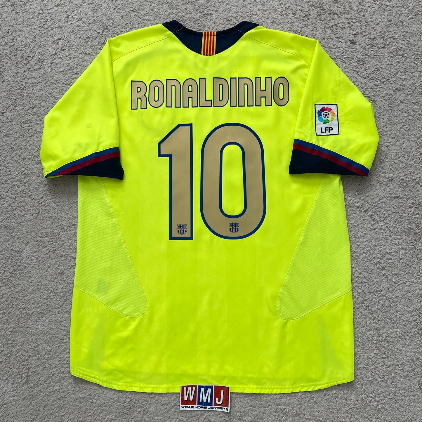 Barcelona 2006/07 third x Ronaldinho #10 (L)