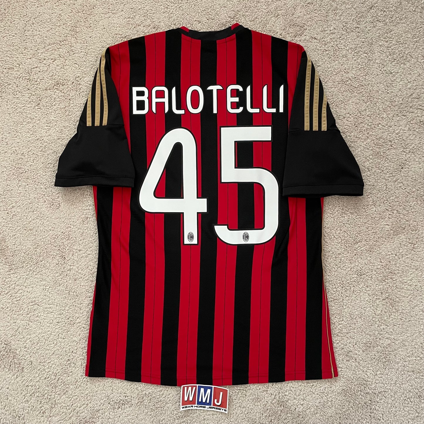 AC Milan 2013/14 home x Mario Balotelli #45 (M)