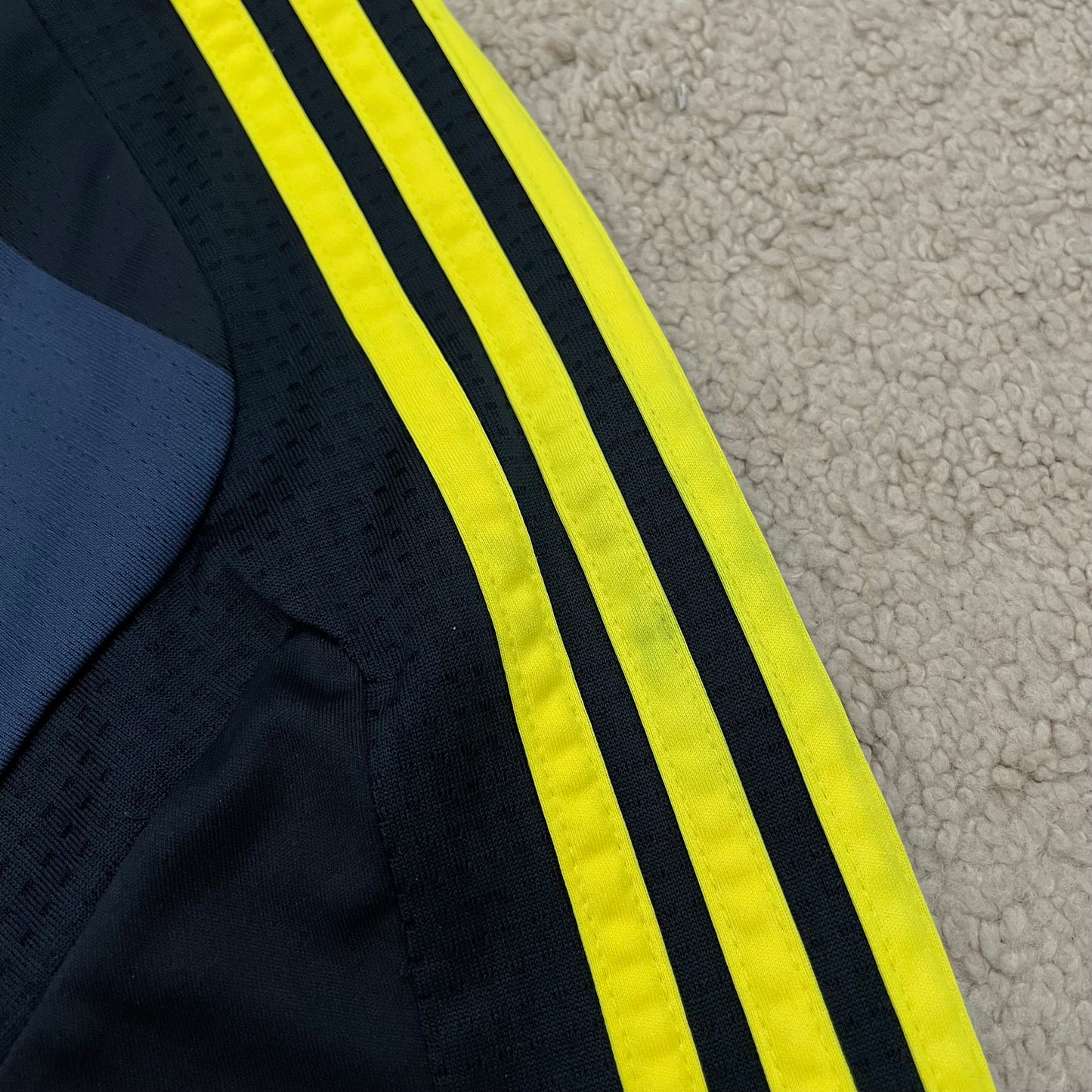 Chelsea 2009/10 away x Didier Drogba #11 (M)
