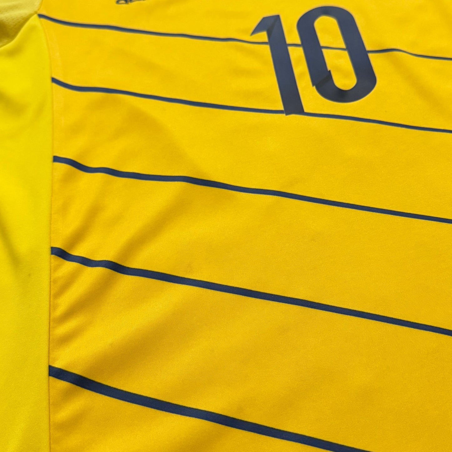 Colombia 2014 World Cup home x James Rodriguez #10 (M)